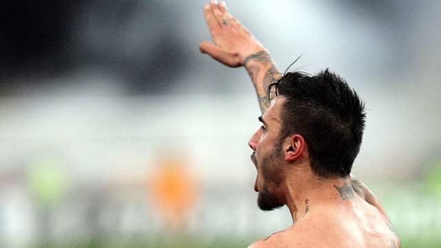Giorgos Katidis steht nach seinem Nazi-Gruß ohne Klub da.