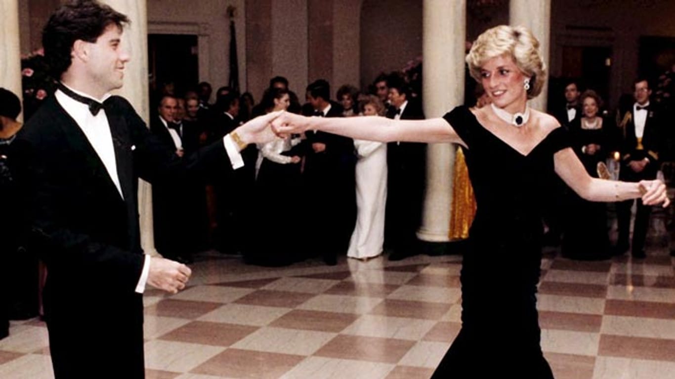 1985 legte Prinzessin Diana mit John Travolta eine heiße Sohle aufs Parkett des Weißen Hauses.