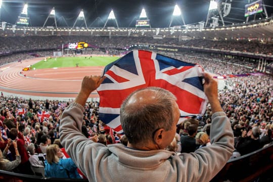 Ab 2016 werden die Fans von West Ham United das Olympiastadion in London füllen.