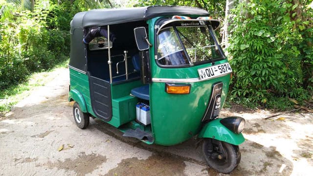 Tuk Tuk Bajaj RE4Stroke: Dreirad mit acht PS