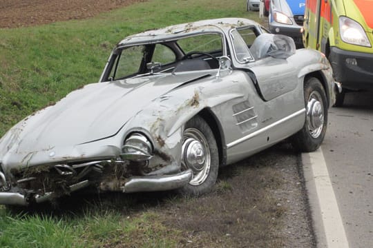 Mercedes 300 SL Flügeltürer: Unfall bei einer Probefahrt