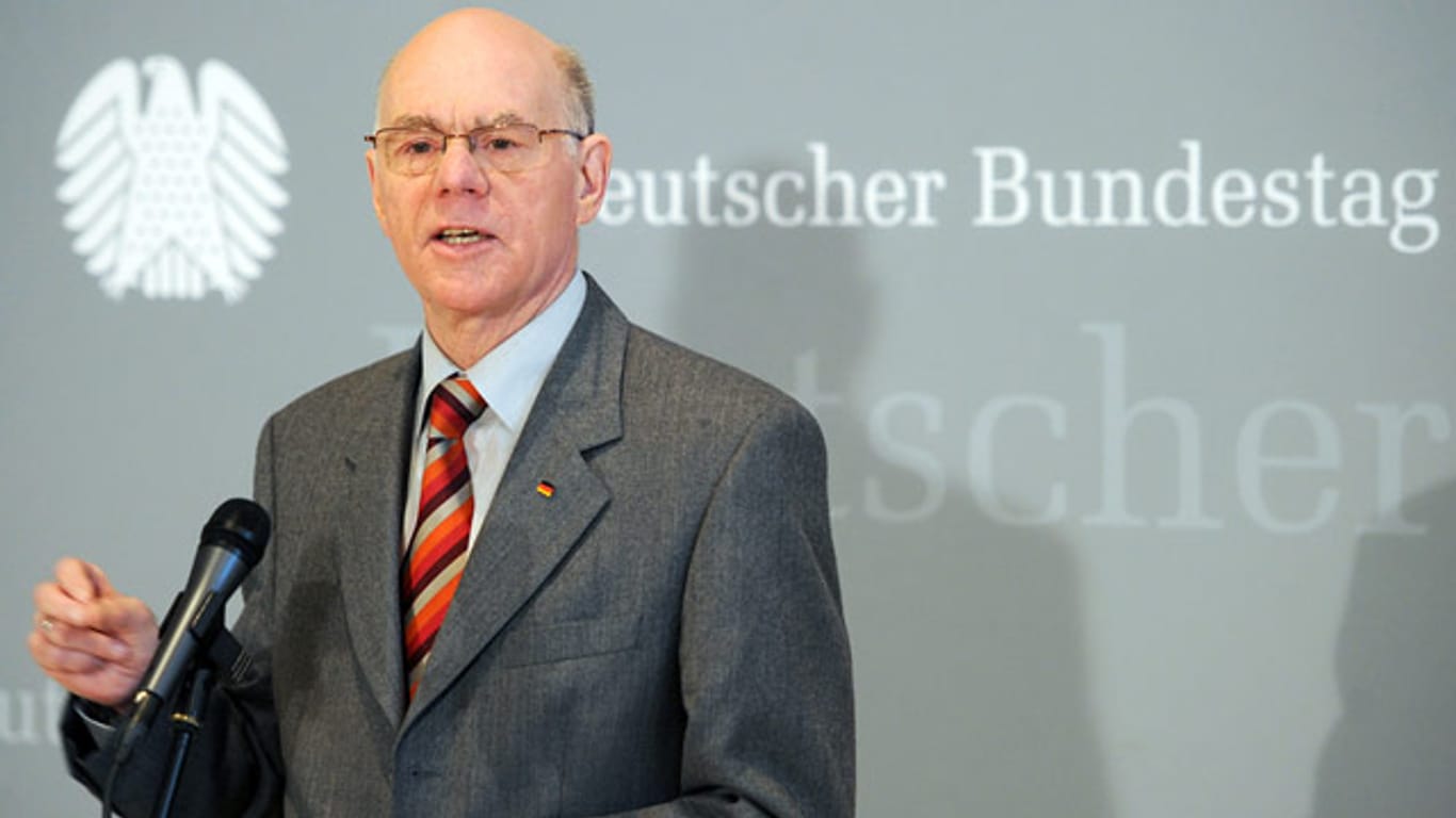 Bundestagspräsident Norbert Lammert (CDU) wirbt dafür, dass das Parlament noch vor seiner Neuwahl im September die Abgeordnetendiäten neu regelt.