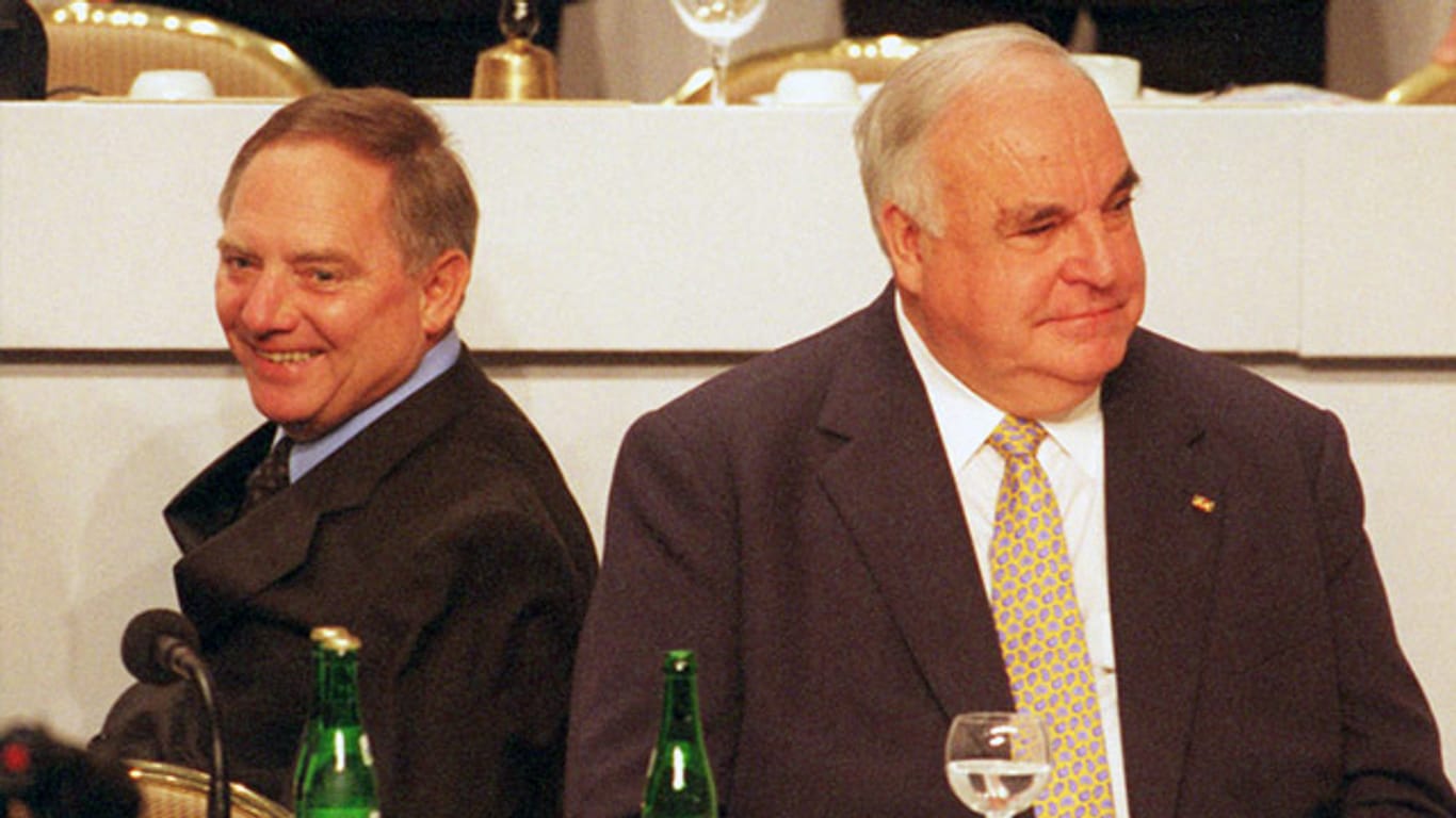 Wolfgang Schäuble und Helmut Kohl im Jahr 1998