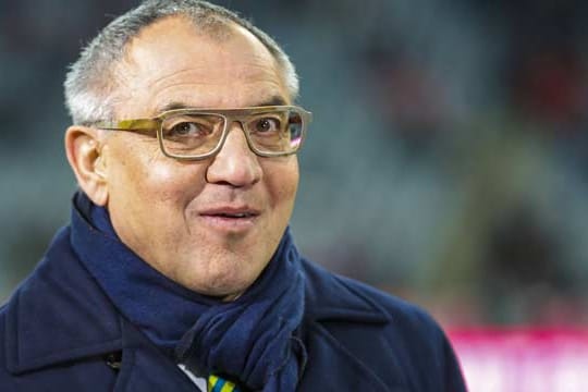Felix Magath sieht seinen Ex-Klub im Vorteil.
