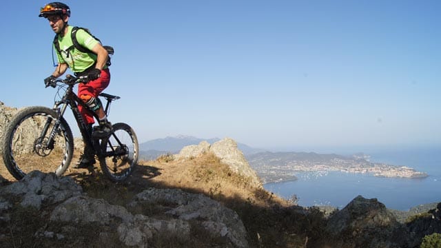 Elba: Mountainbiken.