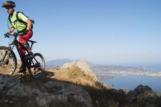 Elba: Mountainbiken.