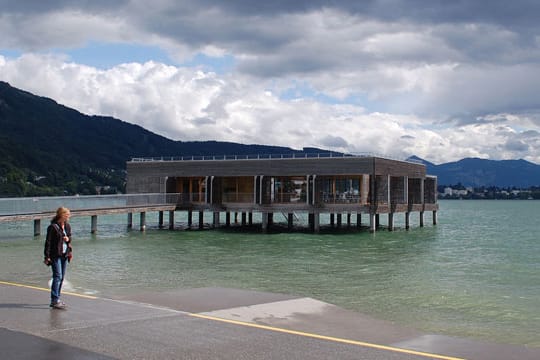 Badehaus des "Seehotels" in Lochau