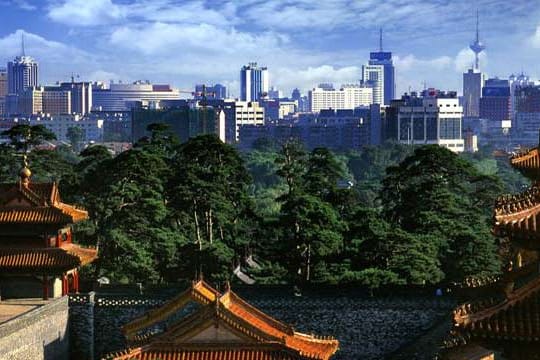 Blick vom alten Kaiserpalast auf die nordöstliche Boomtown Shenyang