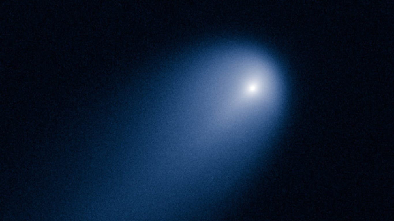 Der Komet Ison aufgenommen durch das Teleskop "Hubble"