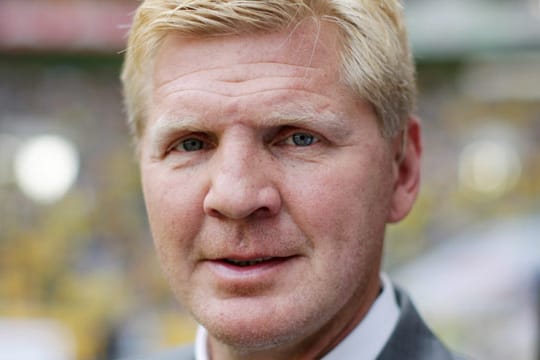 Leitet Stefan Effenberg bald die Geschicke von Schalke 04?