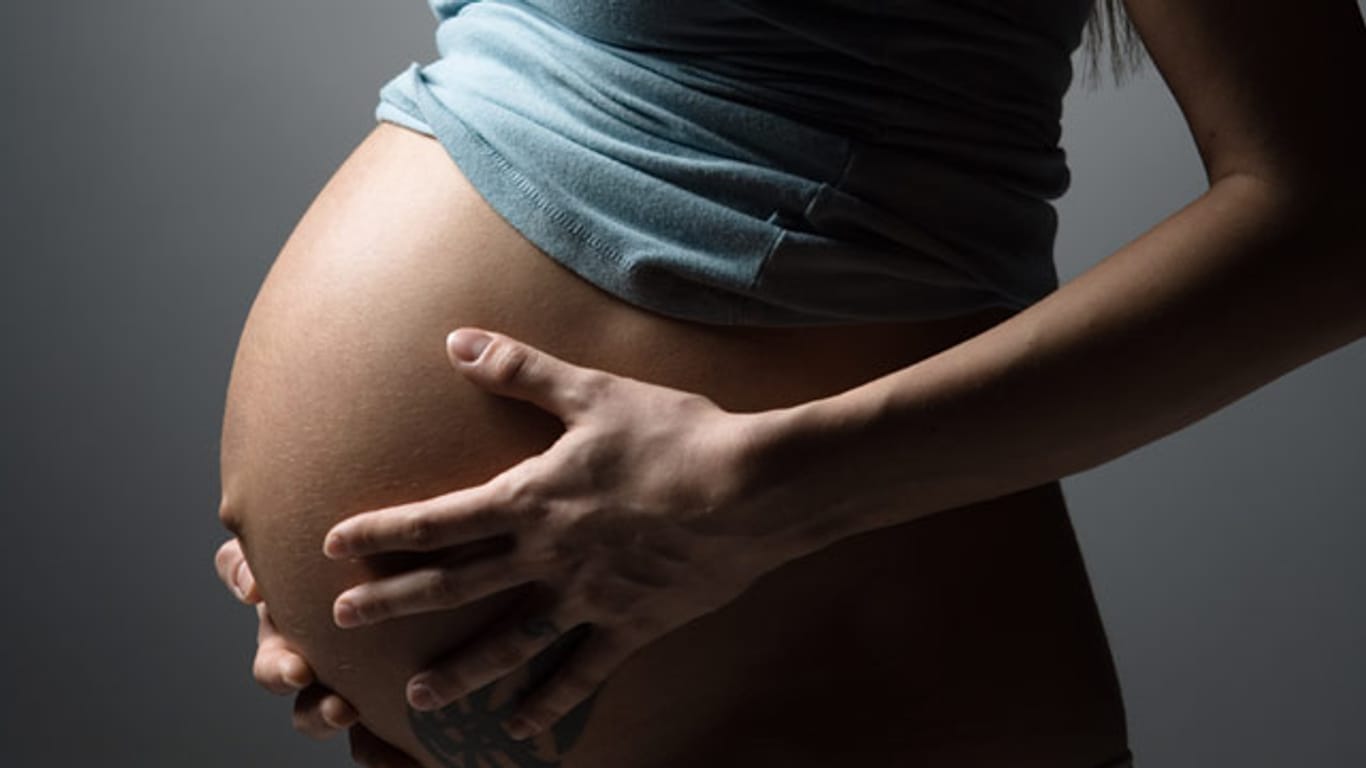 In Großbritannien sorgen die Umstände der Schwangerschaft einer Minderjährigen für Schlagzeilen