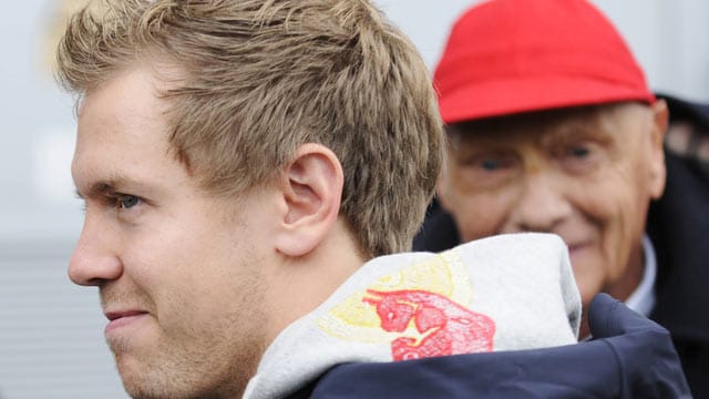 Niki Lauda würde Sebastian Vettel gerne im Mercedes-Cockpit sehen.