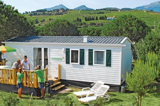 Mobilheim zum Mieten auf dem Campingplatz.