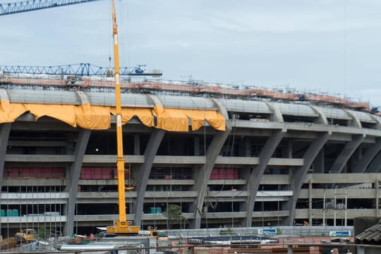 Der Umbau des WM-Stadions in Rio frisst Millionen.