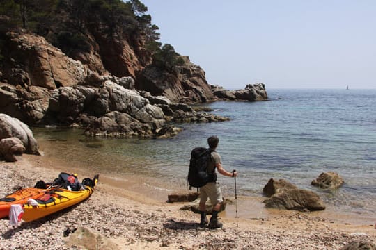 Badebucht Cala Morisca an der Costa Brava.