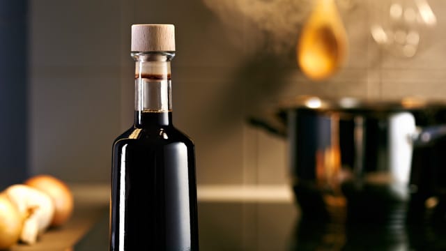 Lebensmittel: Bei Balsamico-Essig gibt es große Unterschiede.