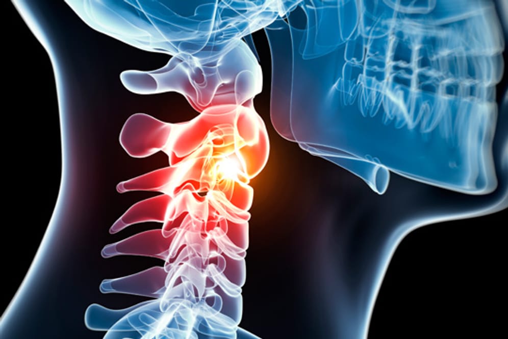 Osteopathie wird bei Rückenschmerzen und Bandscheibenvorfällen erfolgreich eingesetzt.