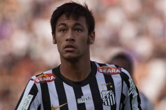 Soll in der kommenden Saison für den FC Bayern auflaufen: Brasiliens Superstar Neymar.