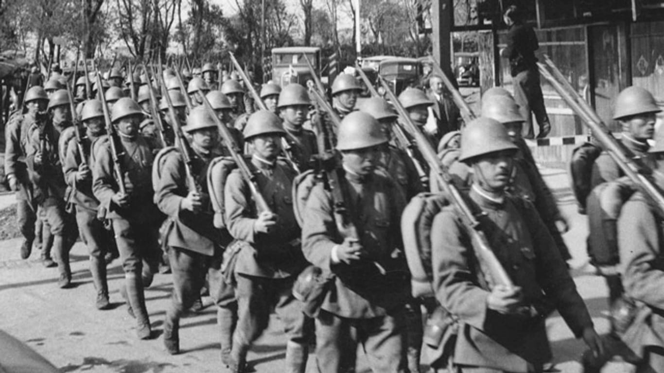 Japanische Soldaten während des Zweiten Weltkrieges in Shanghai