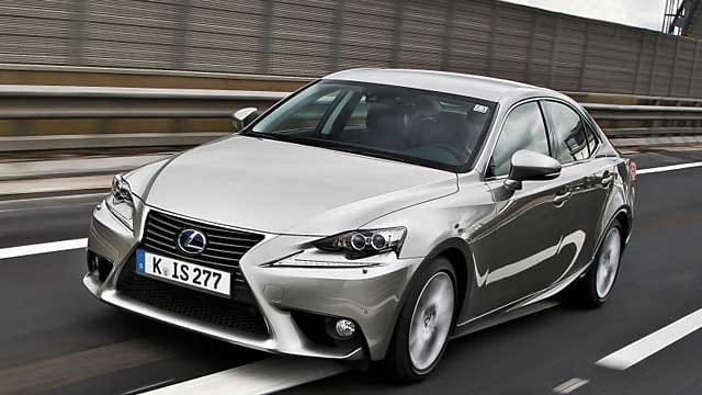 Lexus IS 300h