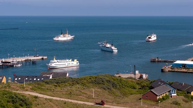 Helgoland lässt sich ganz einfach mit der Fähre erreichen