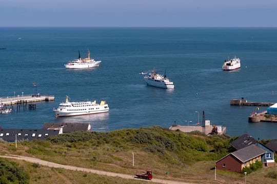 Helgoland lässt sich ganz einfach mit der Fähre erreichen