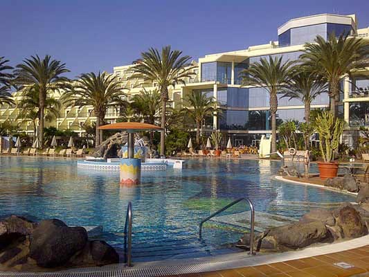 Erholung in gepflegter Atmosphäre bei hervorragendem Essen - das "SBH Hotel Costa Calma Palace" auf Fuerteventura verspricht ruhige Urlaubstage.
