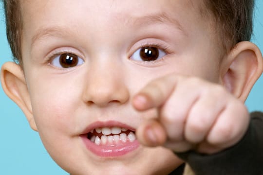 Kindermund: Kinder bringen ihre Eltern gerne in peinliche Situationen.