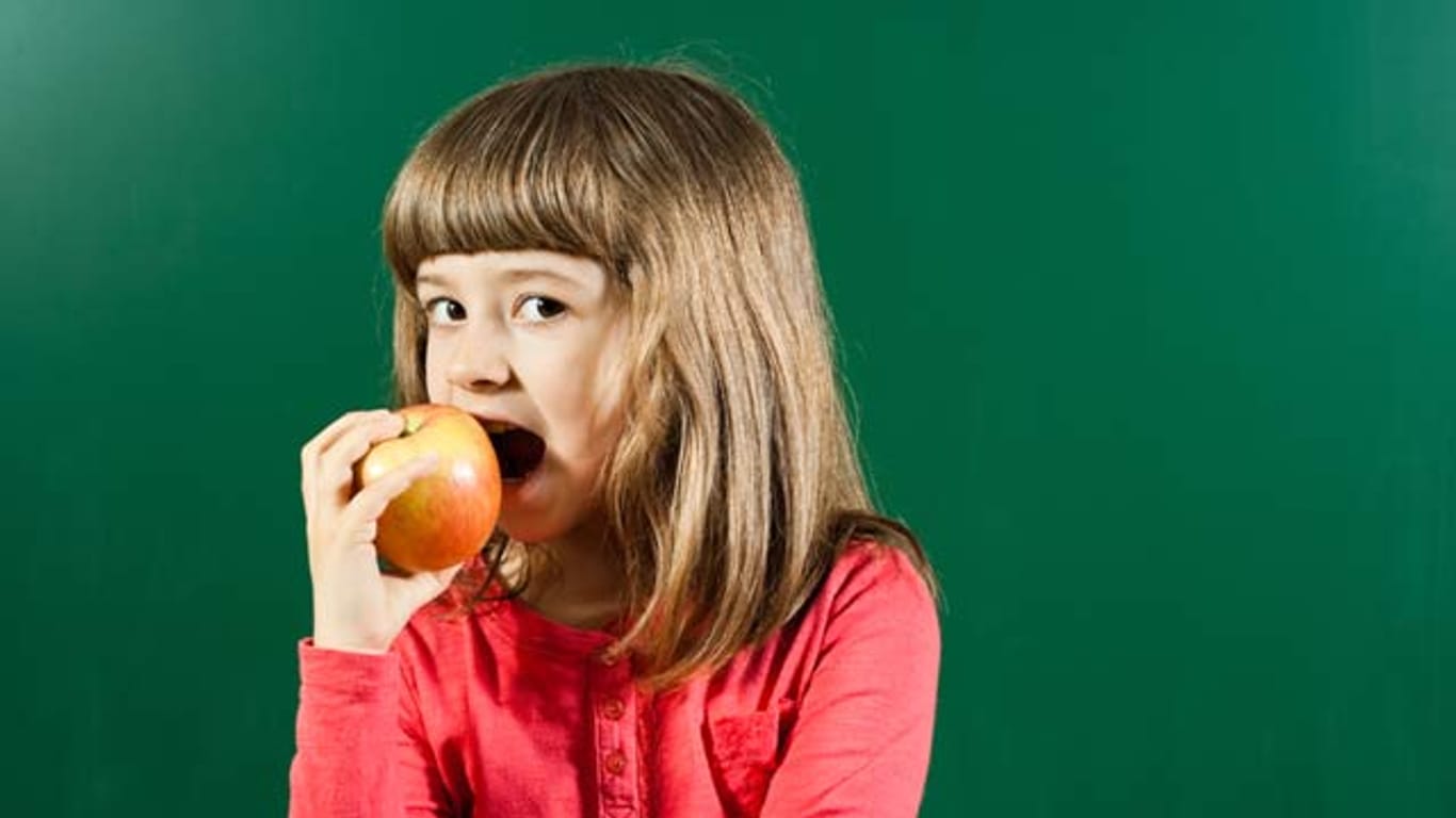 Die richtige Ernährung für Kinder kann leistungsfördernd wirken.