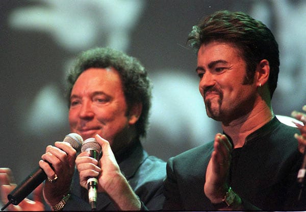 George Michael und Tom Jones im Jahr 1999.