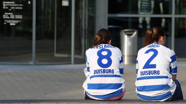 Zwangsabstieg: Der MSV Duisburg erhält keine Lizenz für die 2. Bundesliga. Zwangsabstieg: Der MSV Duisburg erhält keine Lizenz für die 2. Bundesliga.