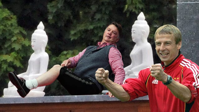 Louis van Gaal und Jürgen Klinsmann starteten beim FC Bayern mit starken Sprüchen ins Traineramt. Louis van Gaal und Jürgen Klinsmann starteten beim FC Bayern mit starken Sprüchen ins Traineramt.