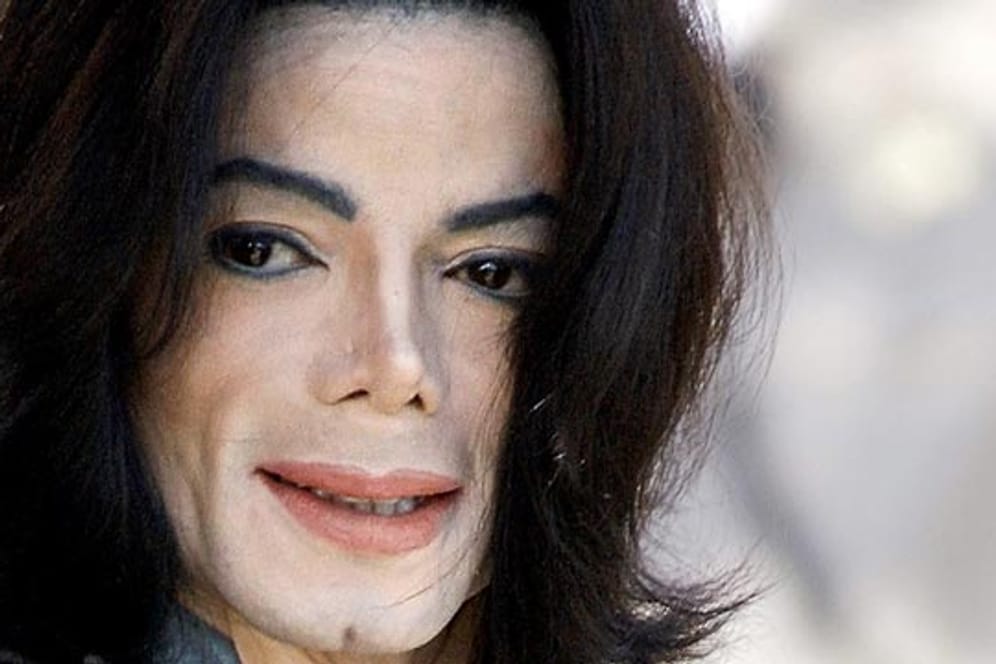 Michael Jackson soll 60 Tage ohne REM-Schlaf ausgehalten haben.