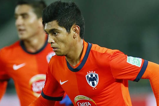 Dem mexikanischen Supertalent Jesus Manuel Corona soll bereits ein Angebot von Borussia Dortmund vorliegen.