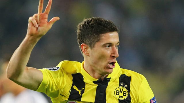 BVB-Stürmer Robert Lewandowski steht bei Mourinho auf dem Zettel. BVB-Stürmer Robert Lewandowski steht bei Mourinho auf dem Zettel.