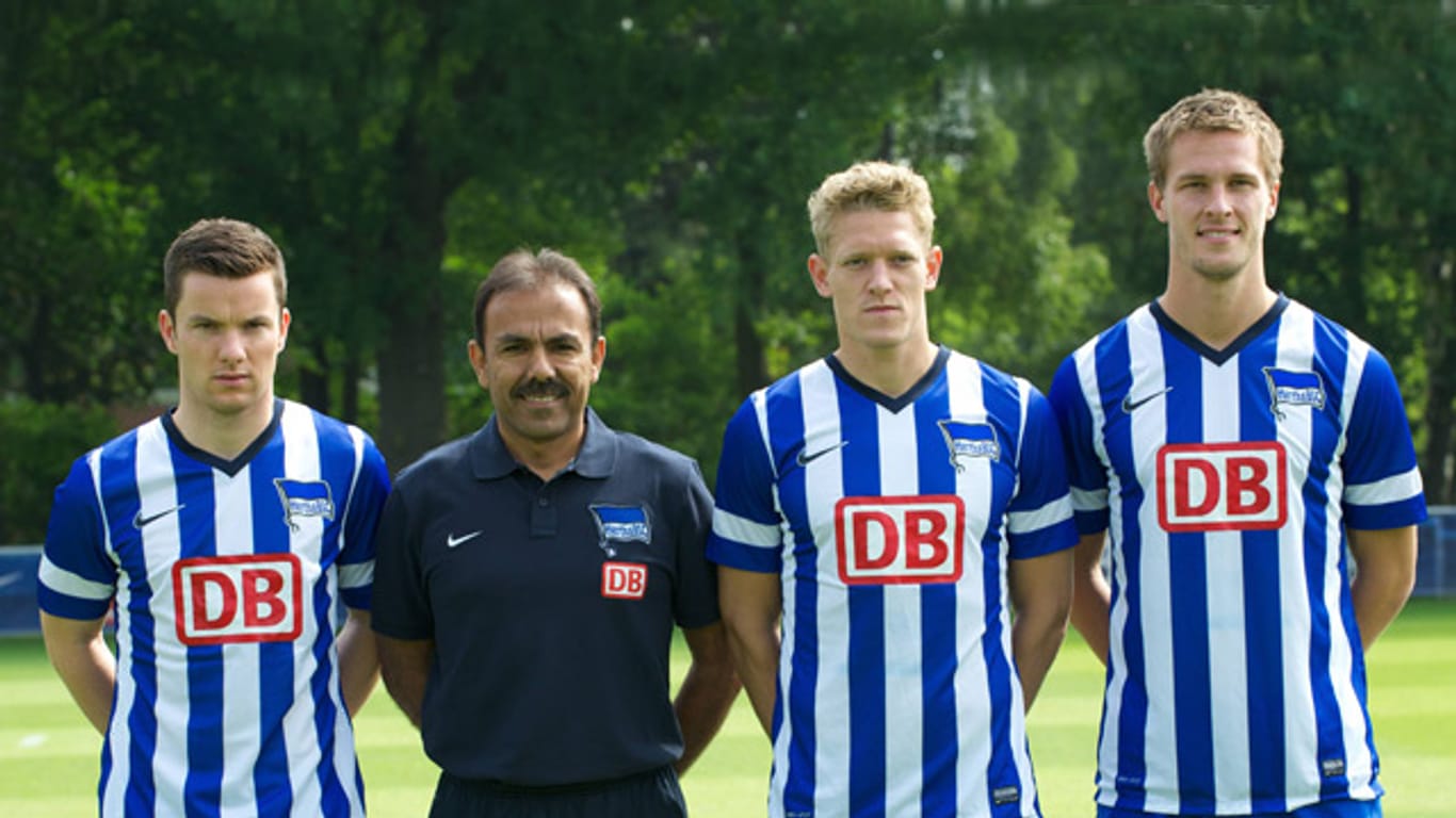 Hertha BSC Neuzugänge Alexander Baumjohann, Trainer Jos Luhukay, Johannes van den Bergh und Sebastian Langkamp.