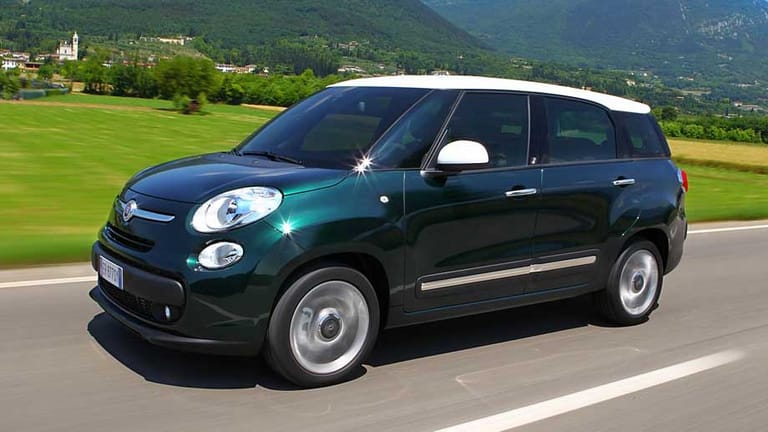 Fiat erweitert ab Juli die 500er Familie um eine extra lange Version mit sieben Sitzen.
