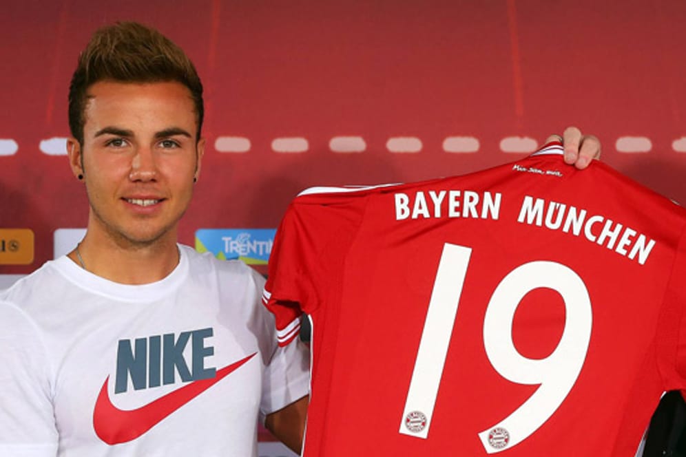 Mario Götze trägt beim FC Bayern München die Rückennummer 19.