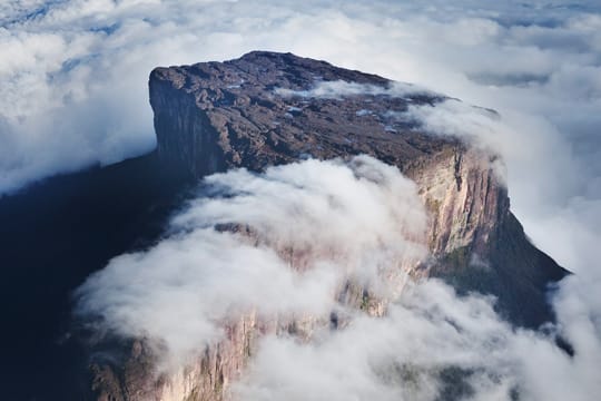 Sagen spinnen sich um den von Nebel umgebenen Roraima-Tepui.