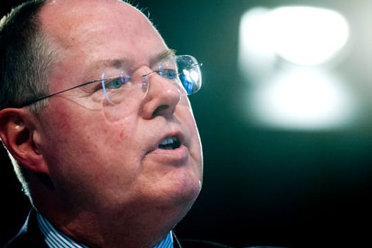 Peer Steinbrück echauffiert sich über die "Regelungswut" innerhalb der EU