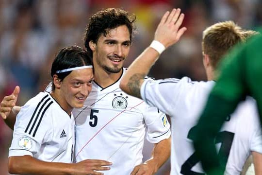 Die Nationalmannschaft wird ab 2014 im Privatfernsehen auflaufen.