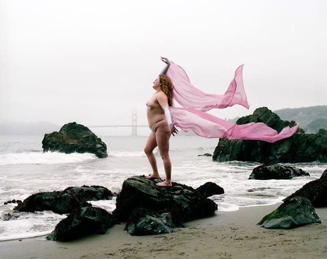Diese Dame nennt sich "Lady Monster" und wurde an der China Basin Beach in San Francisco fotografiert.
