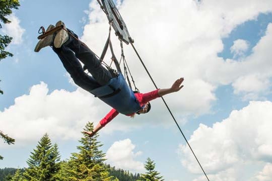 Bergrunter á la Superman-Manier: Fantasticable in La Bresse in den Vogesen.