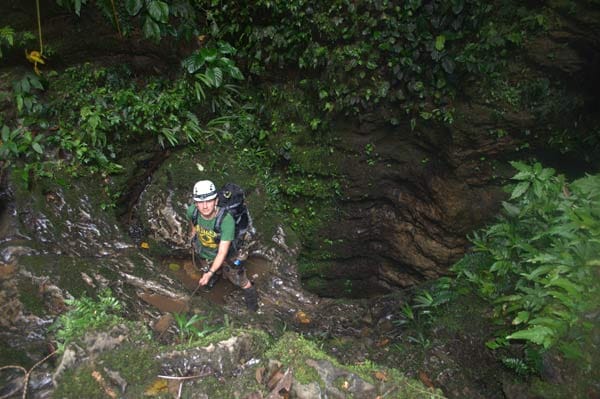 Die geheimnisvolle Höhlenwelt befindet sich im ecuadorianischen Nationalpark Sangay, inmitten des Amazonas-Dschungels.