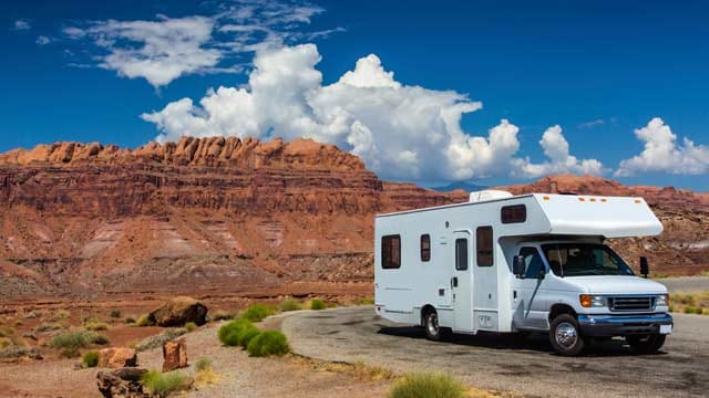 Wohnmobil mieten in den USA und durch die wilde Natur Amerikas reisen.