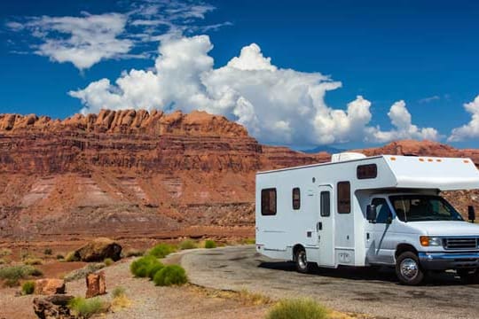 Wohnmobil mieten in den USA und durch die wilde Natur Amerikas reisen.