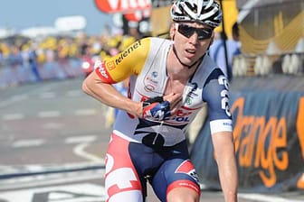 Marcel Sieber muss kurz vor dem Ende der Tour de France die Segel streichen.