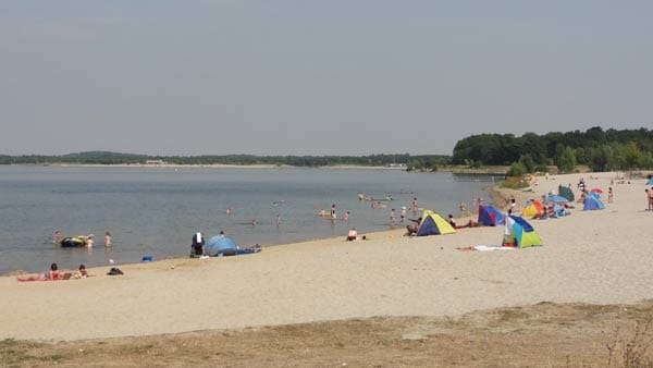Die Messstelle am Ostufer des Cospudener Sees bei Leipzig ist eine der fünf Testsieger mit der Note „sehr gut“.