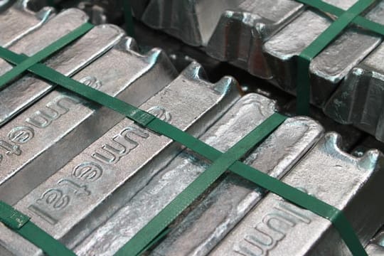 Aluminium-Barren: Verknappung durch Verschiebung