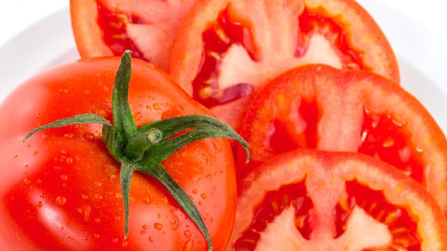 Bei Tomaten sagt ein appetitlich Äußeres nichts über das Aroma aus.